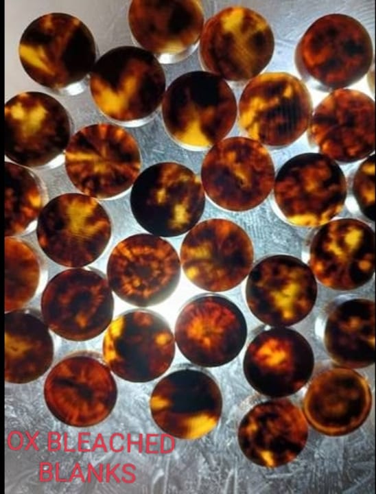 Ox Horn Colour Bottons - Image 6